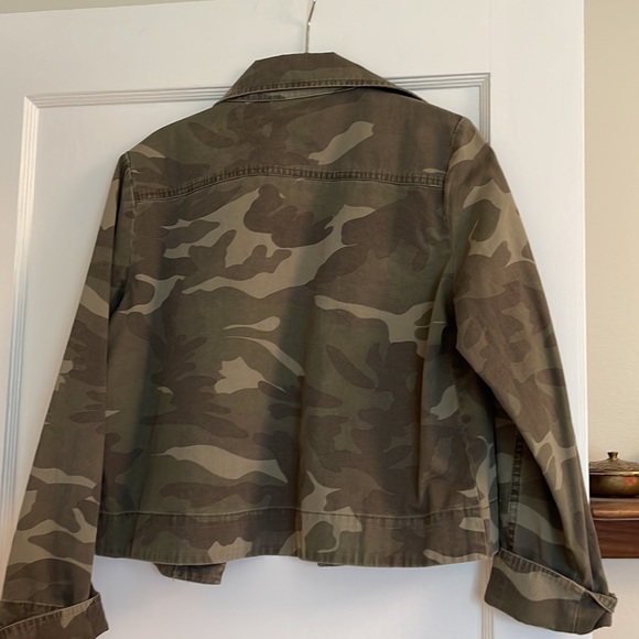 Never been worn Sincerely Jules camo jacket - Picture 3 of 3